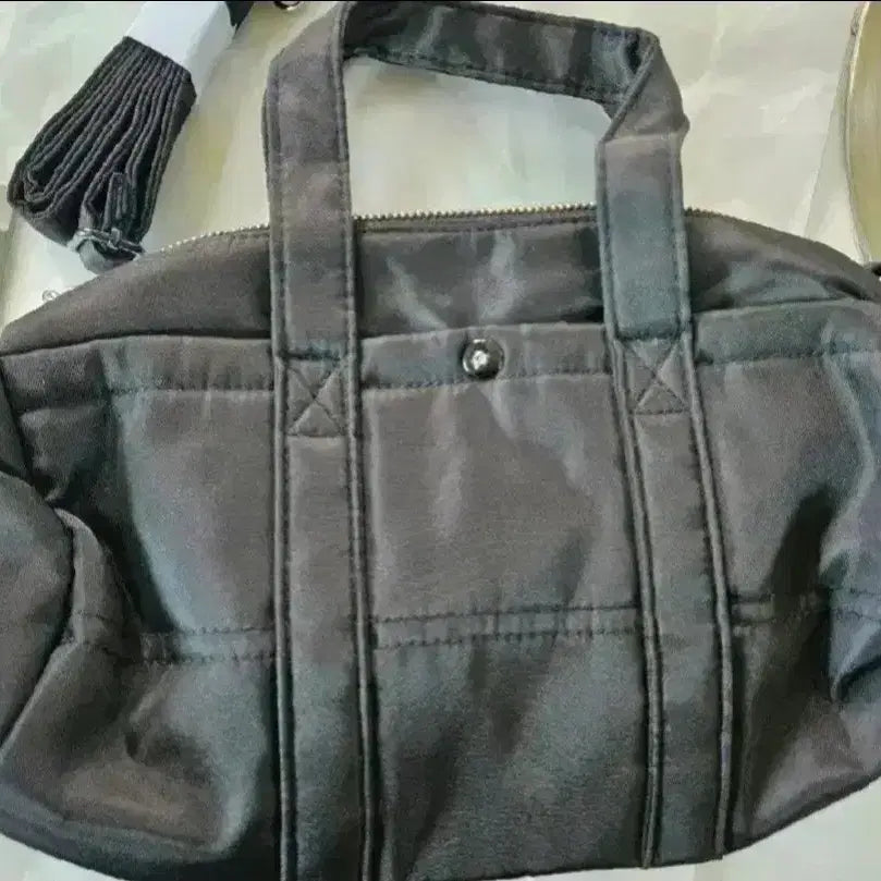 [SOLD OUT] 새상품) 투어스 미니가방 판매합니다