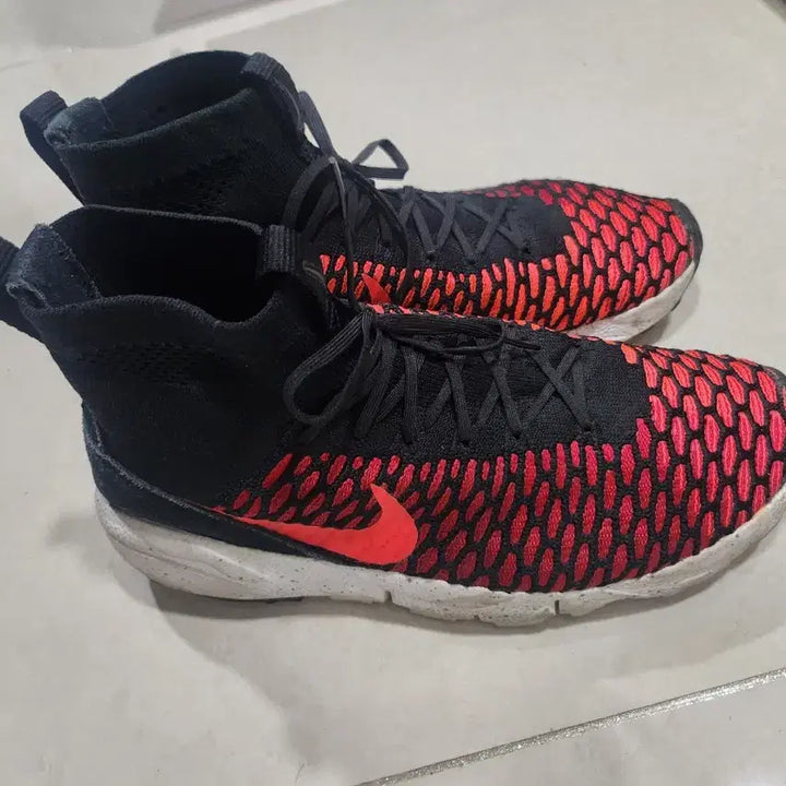 [BUNJANG] Nike Magista Sneakers / 나이키 마지스타 운동화