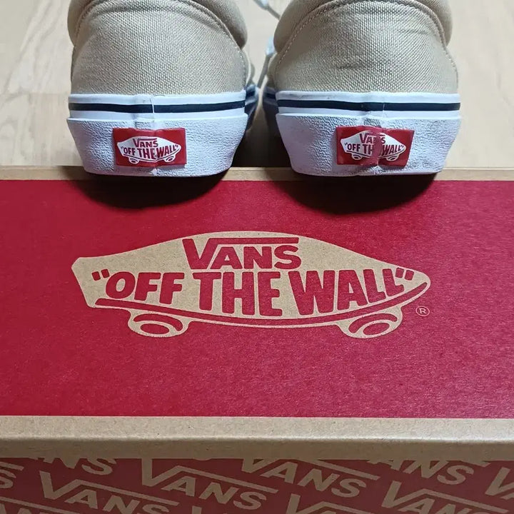 [BUNJANG] Vans Era Beige Canvas Sneakers / 270 반스 에라 베이지 캔버스 스니커즈 Vans 띠어리 어센틱