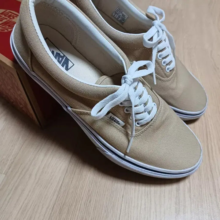 [BUNJANG] Vans Era Beige Canvas Sneakers / 270 반스 에라 베이지 캔버스 스니커즈 Vans 띠어리 어센틱