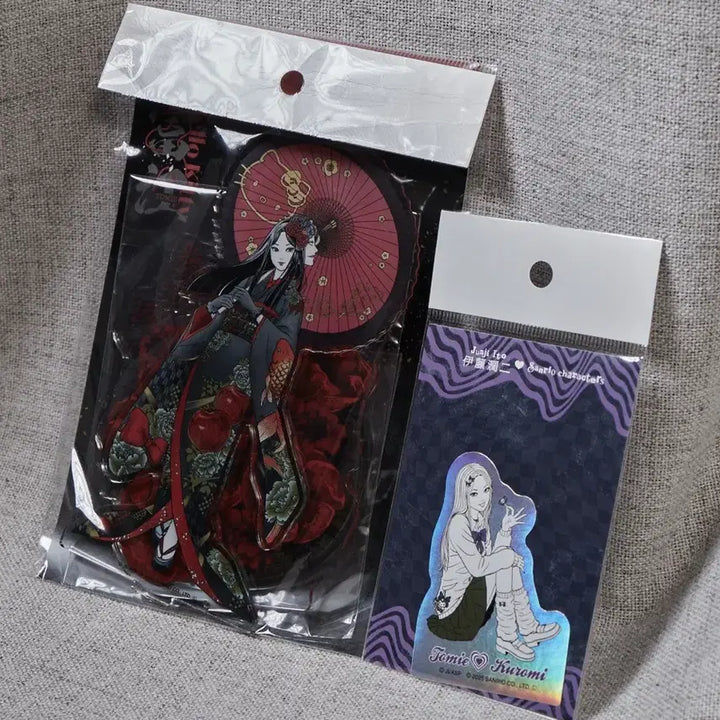 [BUNJANG] Junji Ito Tomie x Sanrio Acrylic and Sticker Set / 이토준지 토미에 X 산리오 콜라보