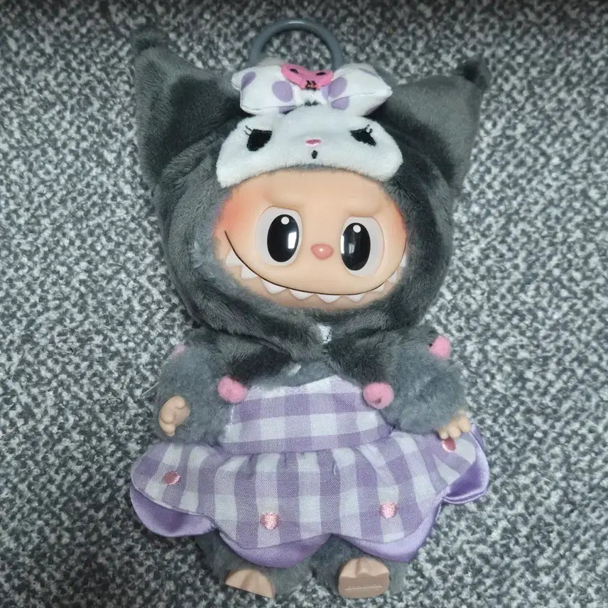 [BUNJANG] Sanrio Kuromi LaBuBu Plush Doll / 산리오 라부부 쿠로미