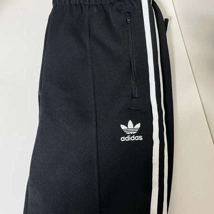 [BUNJANG] Adidas Modern Europa Track Pants M / 아디다스 모던 유로파 트랙팬츠 M