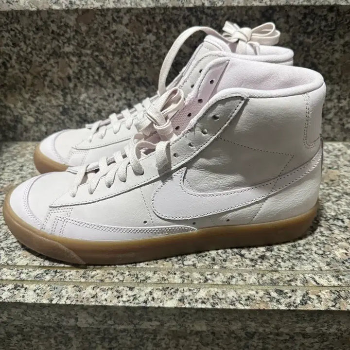 [BUNJANG] Nike Blazer 280 Light Pink Gumsole Sneakers (Like New) / 나이키 블레이저 280 라이트핑크 검솔 (거의새것!)
