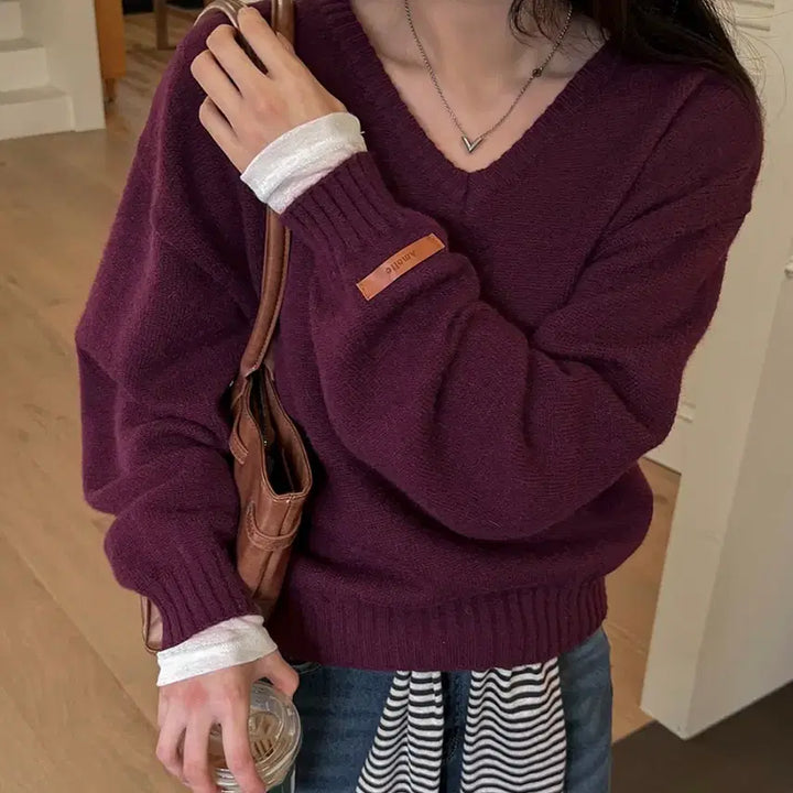 [BUNJANG] Plum V-neck Knit Sweater / 플럼 브이넥 니트 판매