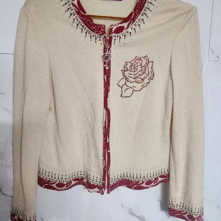 [BUNJANG] Senji Cubic Embellished Ivory Cardigan / 새상품 Senji 큐빅 장식 아이보리 가디건 55  66