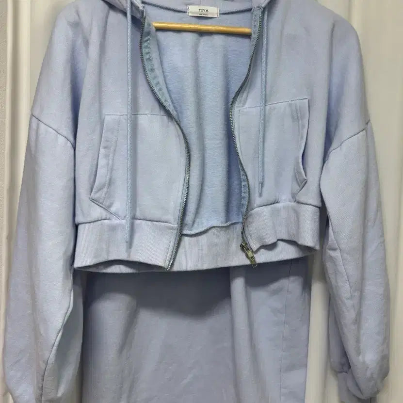 [BUNJANG] Hooded Zip-up &amp; Long Skirt Set - Sky Blue Two-Piece Set / 후드집업+롱스커트 소라색 투피스 셋업