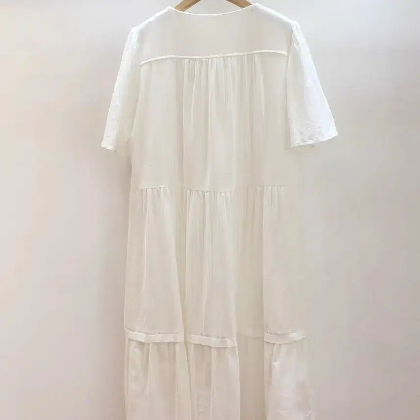 [BUNJANG] Thursday Island Dress / 써 스 데 이아일랜드 원피스