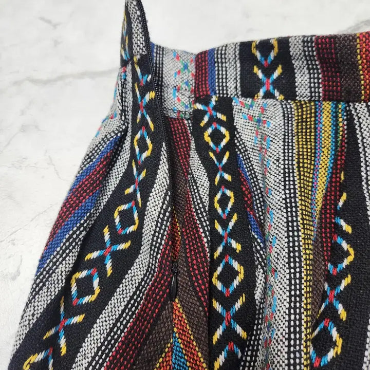 [BUNJANG] Patterned Thick Skirt / (새상품)도톰한 패턴 스커트 치마