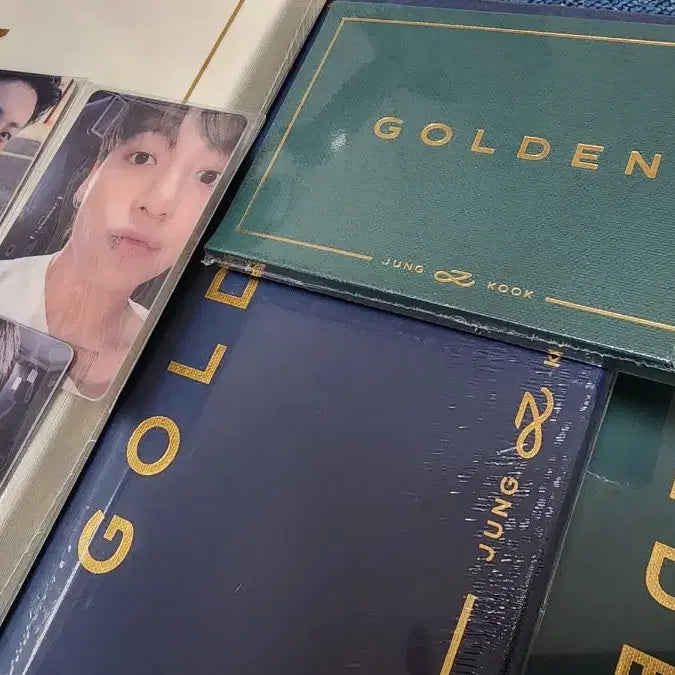 [BUNJANG] BTS Jungkook Golden Weverse Album Set POB / 미개봉 ) 원가이하 BTS 정국 golden 위버스 앨범 세트 특전