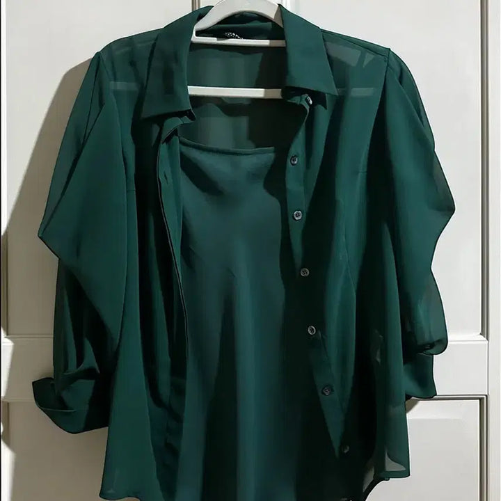 [BUNJANG] MojoSphin Blouse &amp; Tank Top Set / 모조에스핀 블라우스 나시 세트