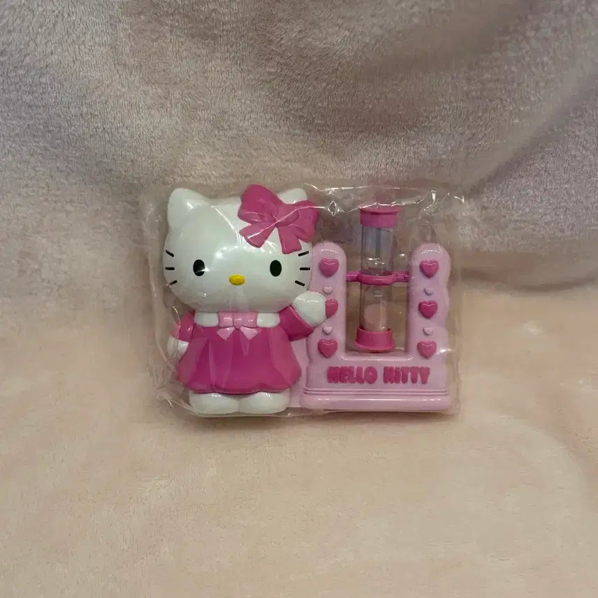[BUNJANG] Sanrio Classic Hello Kitty Sand Timer Pencil Holder Toothbrush Holder Bathroom Organizer / 고전키티 모래시계 연필꽂이 칫솔꽂이 욕실용품