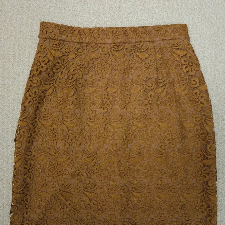 [BUNJANG] Uniqlo Lace Midi Skirt / (S)유니클로 여성 레이스 미디 스커트 L3W2628