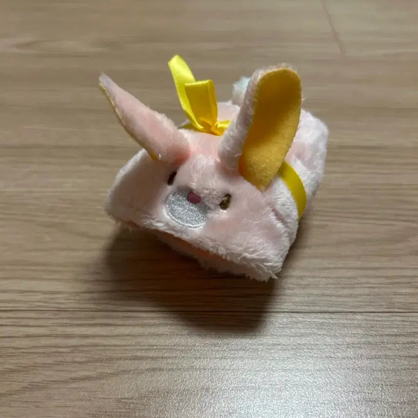 [SOLD OUT] 쯔무쯔무 옷 모찌마스 썸썸