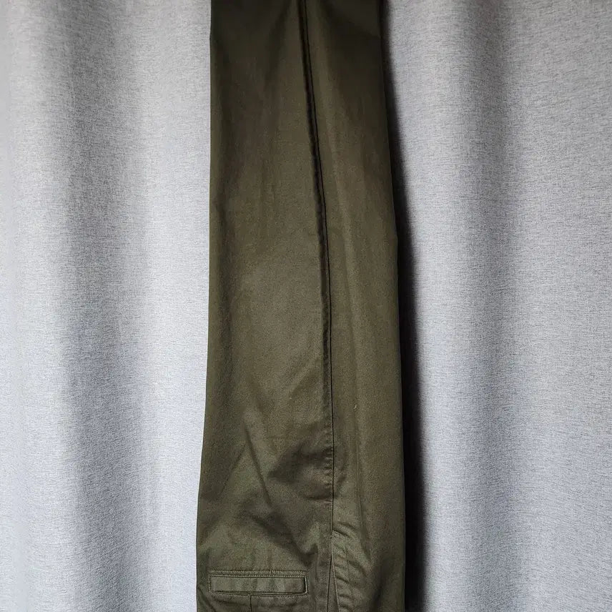 [BUNJANG] Uniqlo U Wide Fit Pants Khaki / 유니클로U 와이드핏 팬츠 31 (79) 카키