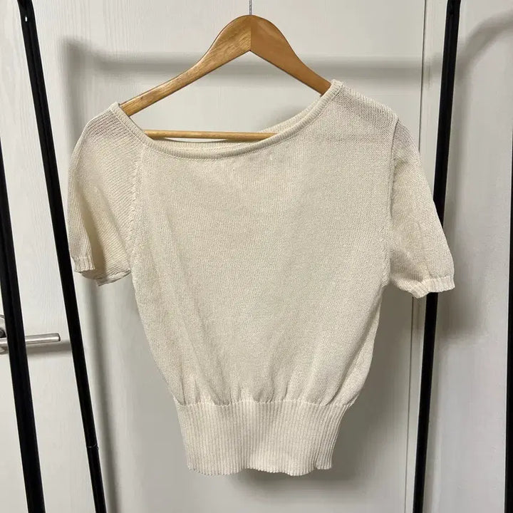[BUNJANG] Ivory Short Sleeve Knit Top / 아이보리 반팔 니트 1112
