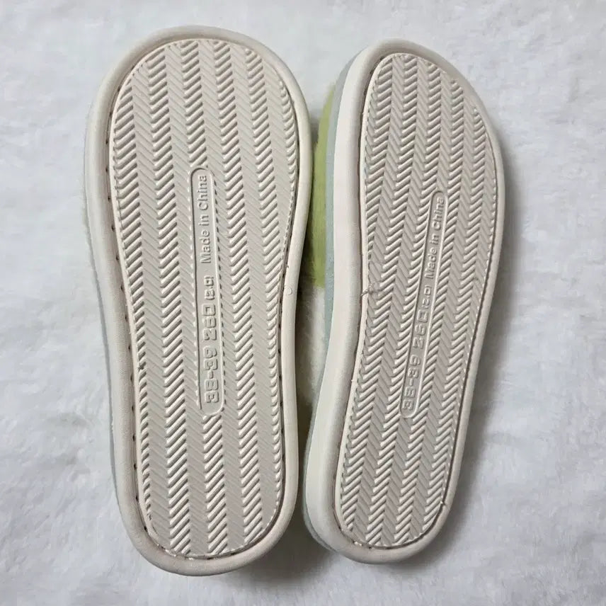 [BUNJANG] Pochacco Indoor Slippers / * 새 상 품 * 포챠코 실내 슬리퍼