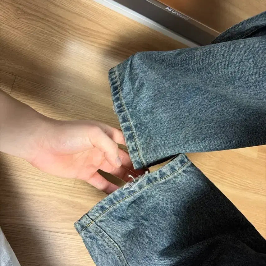 [BUNJANG] Hatching Room Curve Jeans Vintage Blue Size 2 / 해칭룸 커브진 빈티지 블루 2사이즈