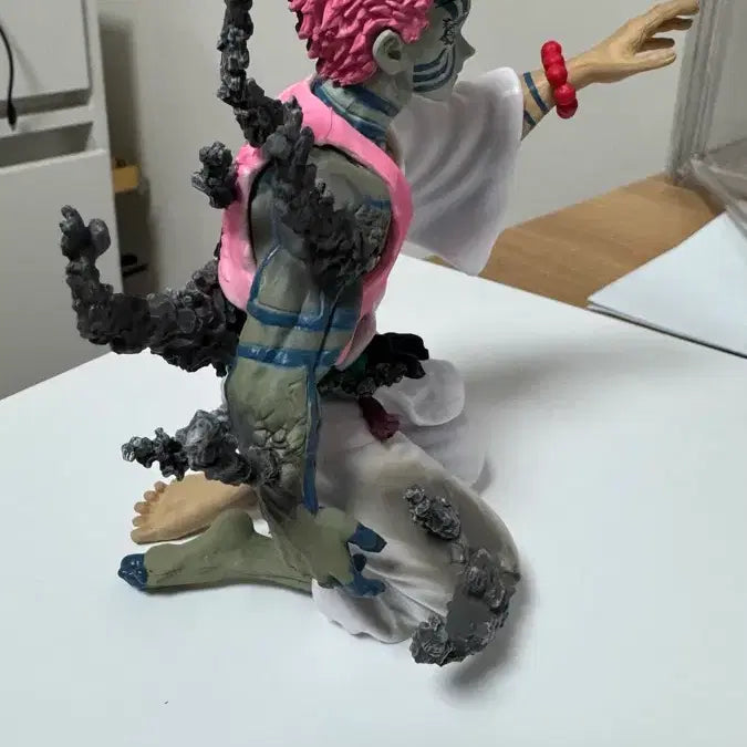[BUNJANG] Demon Slayer Akaza Figure / 귀멸의 칼날 아카자 피규어
