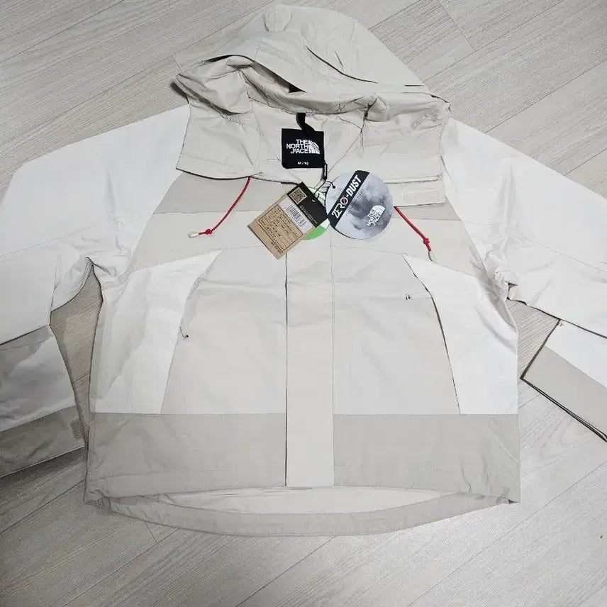 [SOLD OUT] (90,M)노스페이스 정품 여성 하이마운틴 바람막이 새상품!!