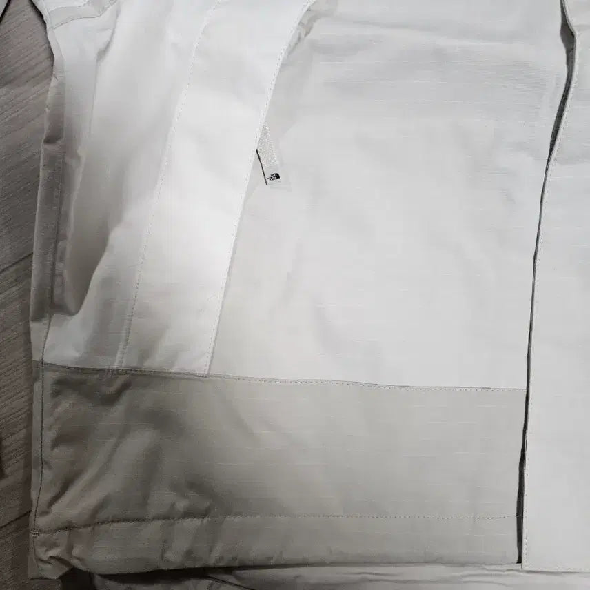 [SOLD OUT] (90,M)노스페이스 정품 여성 하이마운틴 바람막이 새상품!!