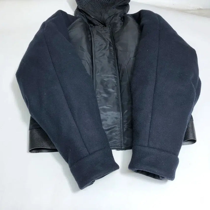 [BUNJANG] Juun.J Cropped Goose Down Jumper (Size 46) / 준지 크롭 구스 점퍼 46