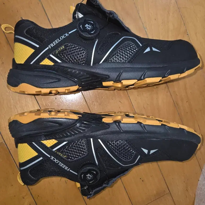 [BUNJANG] Scorpion JOR44 Work Safety Shoes / 스콜피온 프리턴 JOR44 작업화 안전화 260사이 판매