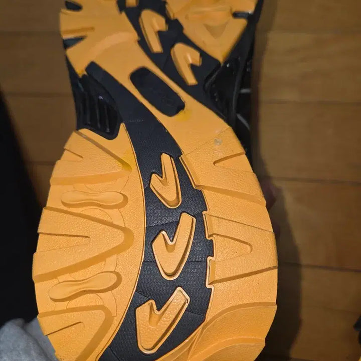 [BUNJANG] Scorpion JOR44 Work Safety Shoes / 스콜피온 프리턴 JOR44 작업화 안전화 260사이 판매