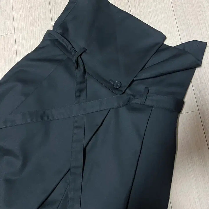[BUNJANG] KUME Waist Folded Trousers Wide Slacks - Black / 새상품) 쿠메 KUME 웨이스트 폴디드 트라우저 벨트랩팬츠와이드슬랙스블랙