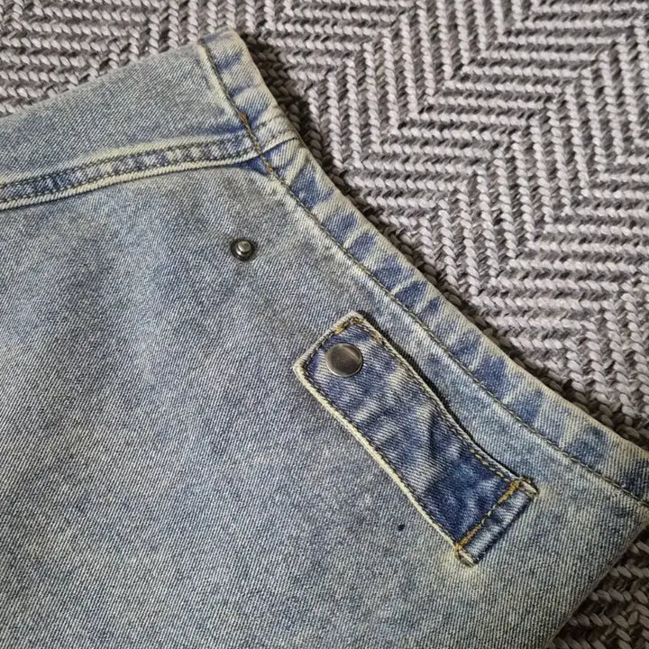 [BUNJANG] Mahagrid SOLAR EMB Denim Pant Blue (Size L) / Mahagrid SOLAR EMB DENIM PANT BLUE(L사이즈)