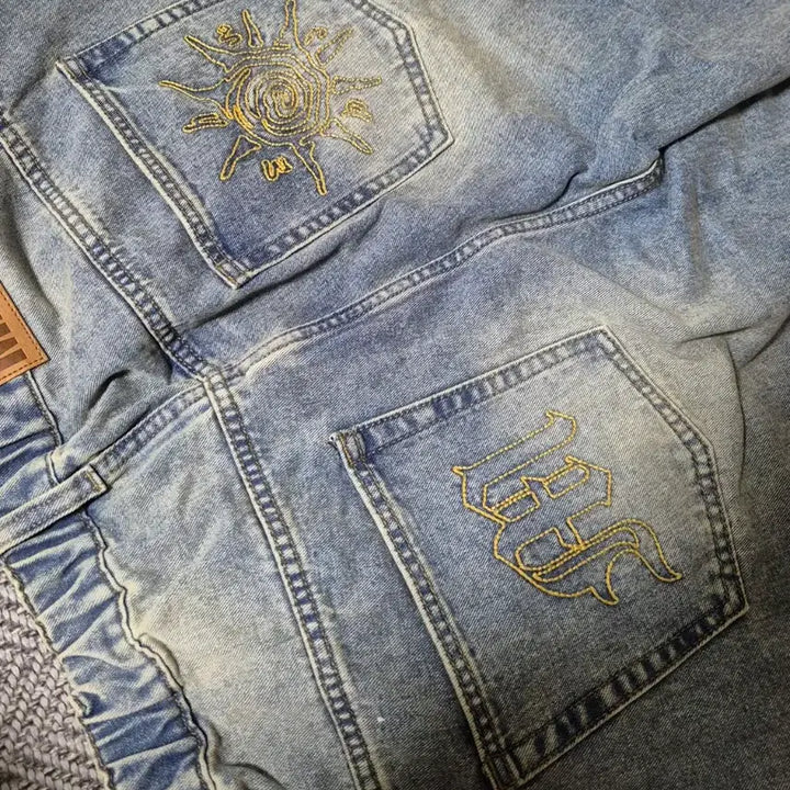 [BUNJANG] Mahagrid SOLAR EMB Denim Pant Blue (Size L) / Mahagrid SOLAR EMB DENIM PANT BLUE(L사이즈)