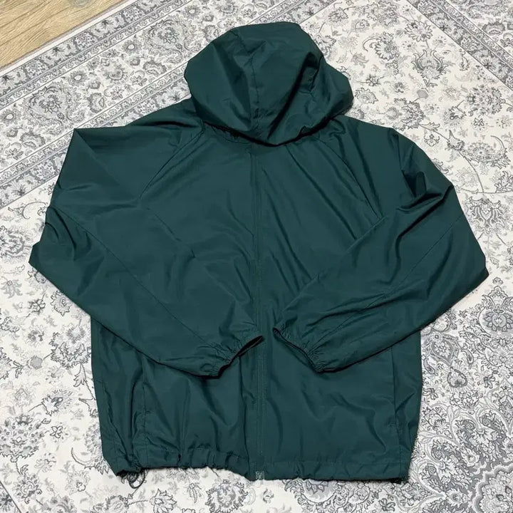 [SOLD OUT] 스파오 윈드브레이커 바람막이 L