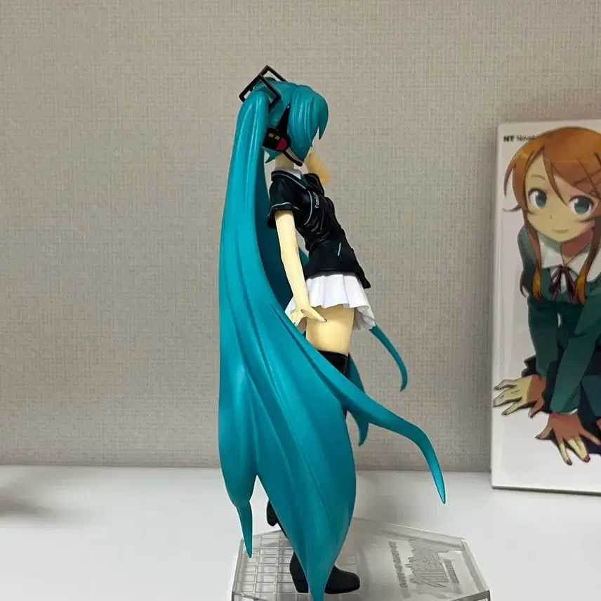 [BUNJANG] Hatsune Miku Family Mart Figure / 하츠네미쿠 패밀리마트 피규어