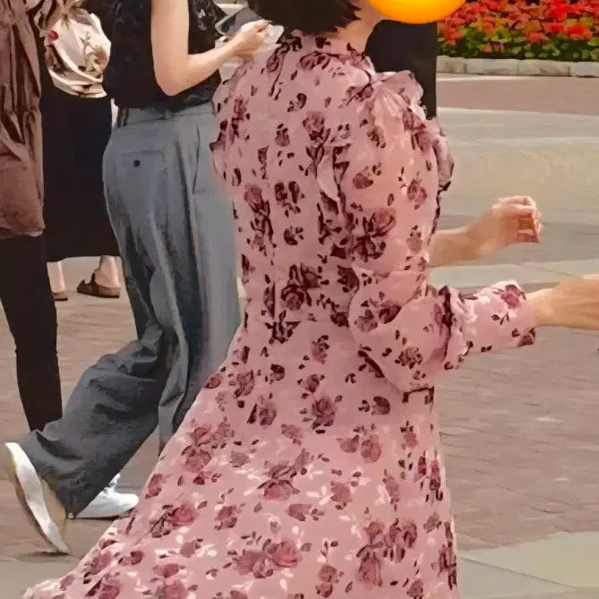 [BUNJANG] Roem Disney Collaboration Pink Floral Chiffon Mini Dress / 로엠 디즈니 콜라보 핑크 플라워 쉬폰 미니 원피스 봄 원피스 여름 원피스