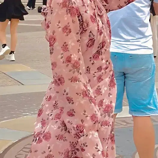 [BUNJANG] Roem Disney Collaboration Pink Floral Chiffon Mini Dress / 로엠 디즈니 콜라보 핑크 플라워 쉬폰 미니 원피스 봄 원피스 여름 원피스
