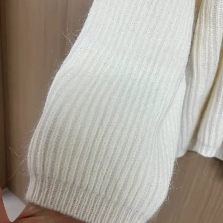[BUNJANG] Angora Knit Sweater / 새상품 고퀄 앙고라니트