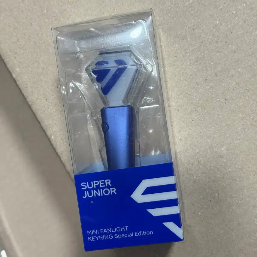 [SOLD OUT] 슈퍼주니어 미니 응원봉 키링
