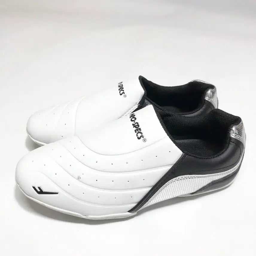 [BUNJANG] Pross Taekwondo Shoes White Slip-on 250 / 프로스 태권도화 흰색 슬립온 250