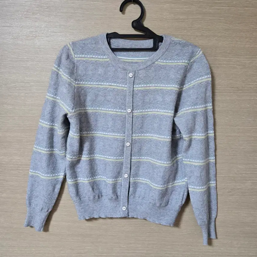 [BUNJANG] Knit Cardigan / 가디건식 니트