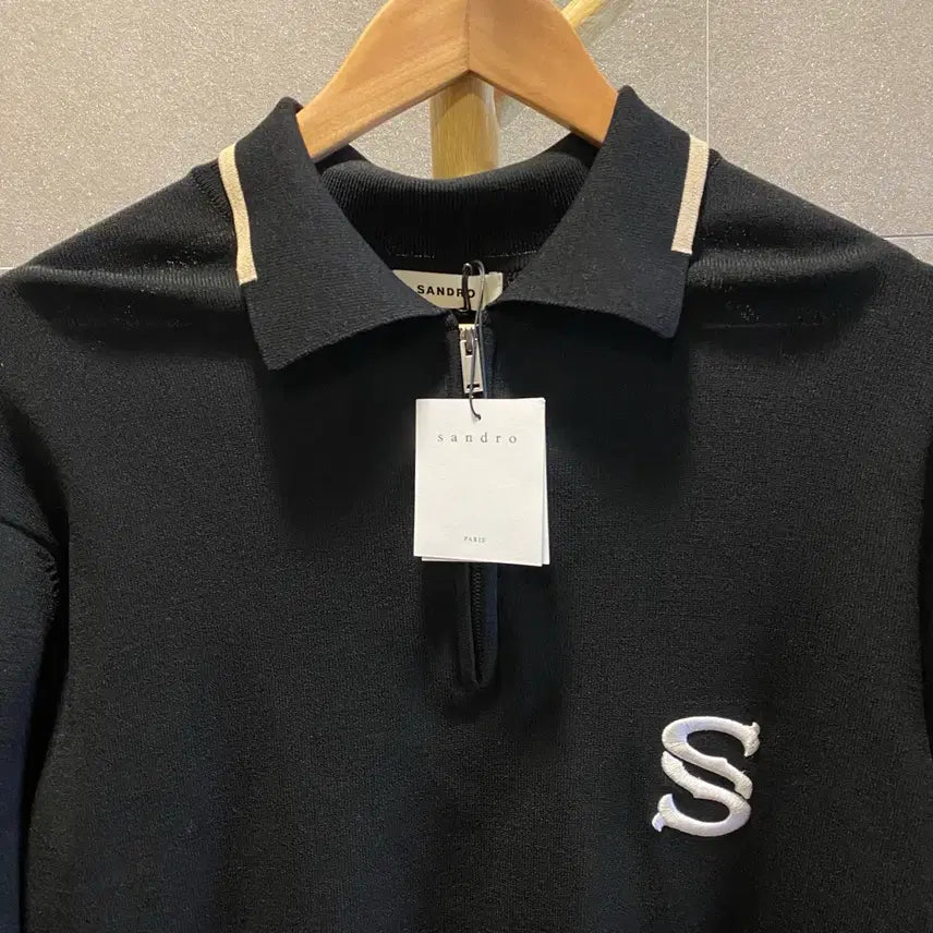 [BUNJANG] Sandro Black Collar Zip-up Knit L / [택 새생품] Sandro 산드로 블랙 카라 집업 니트 L