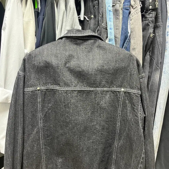 [BUNJANG] Trillion Washing Stitch Denim Jacket (Black) L Size / 트릴리온 워싱 스티치 데님자켓(BLACk) L사이즈