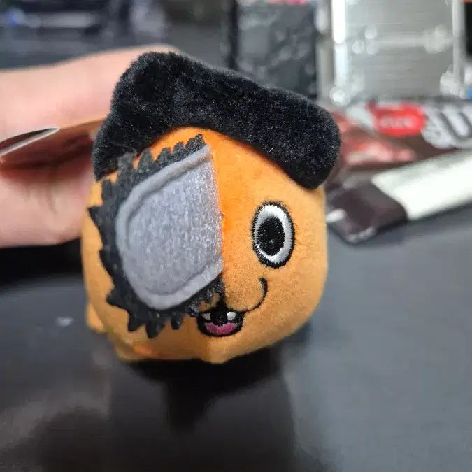 [BUNJANG] Chainsaw Man Pochita Keyring / 체인소맨 포치타 인형 키링 정품홀로그램