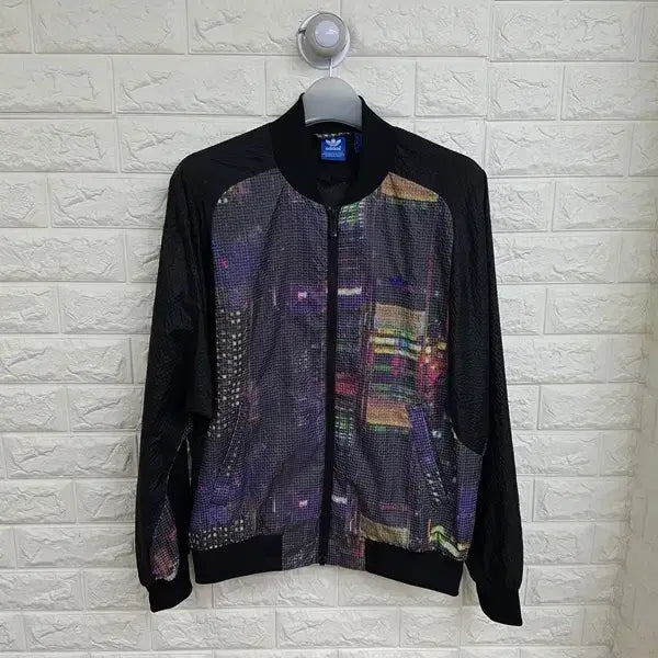 [SOLD OUT] 아디다스 바람막이 점퍼 여성M 66 자켓