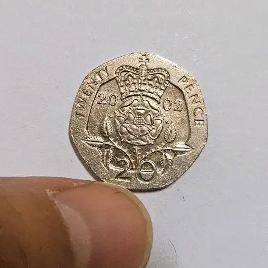 [BUNJANG] United Kingdom 2002 Queen Elizabeth II 20 Pence Coin / 영국 여왕 2002년 20펜스 동전(외국주화)217