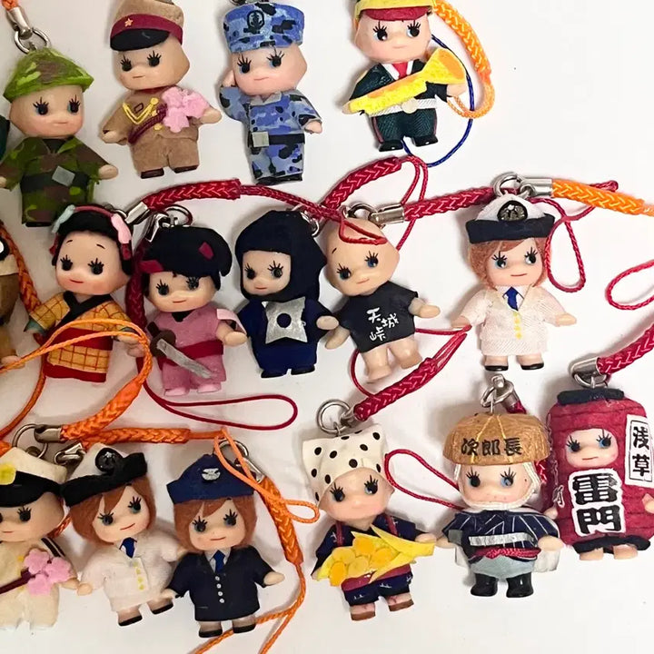 [BUNJANG] Vintage Cupid Strap Keyring / 고전 큐피 스트랩 키링 지역한정