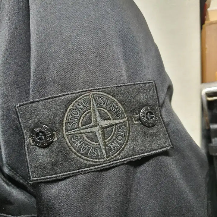 [SOLD OUT] 스톤아일랜드 블랙 봄버 자켓 95
