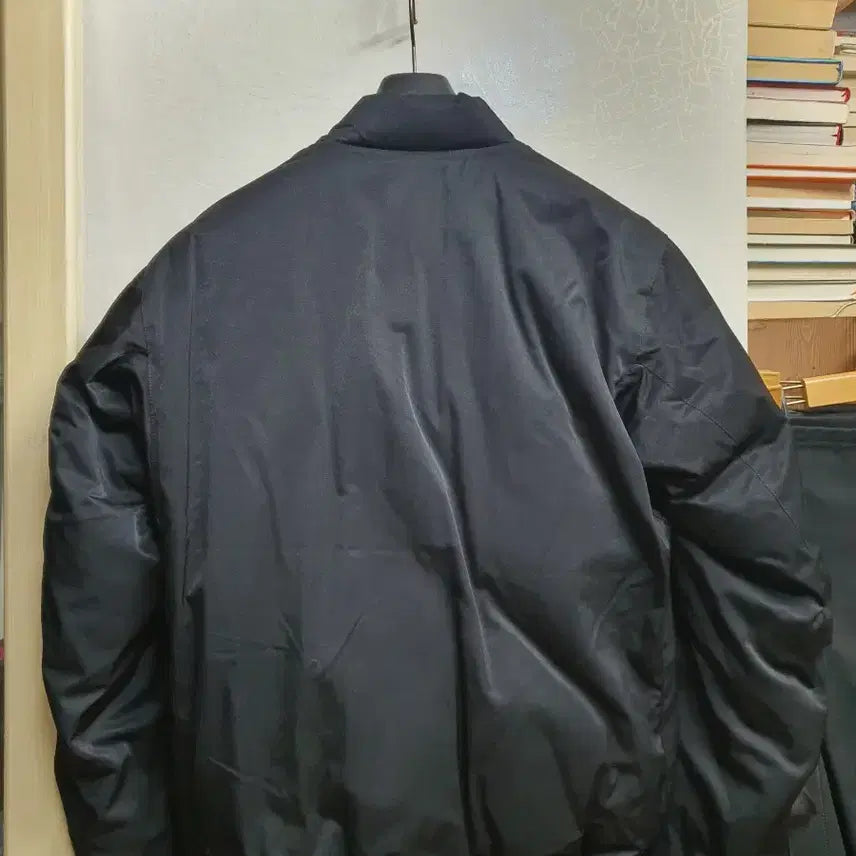 [SOLD OUT] 스톤아일랜드 블랙 봄버 자켓 95