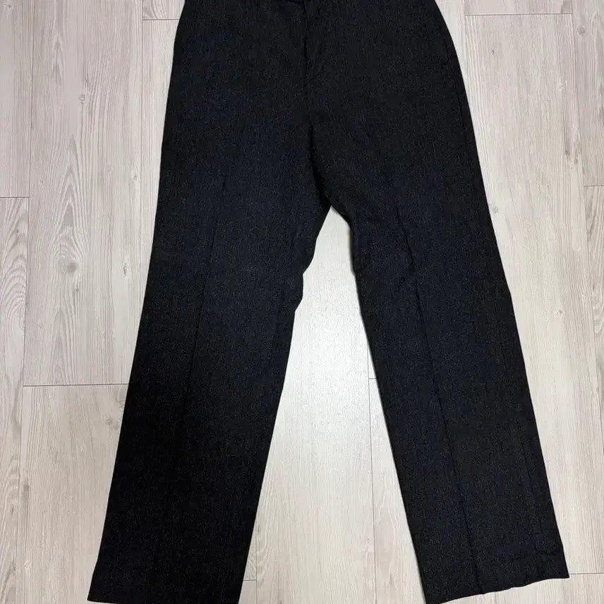 [BUNJANG] Musinsa Standard Wool Flannel Wide Slacks Charcoal Gray / [31] 무신사스탠다드 울 플란넬 와이드 슬랙스 [차콜 그레이]