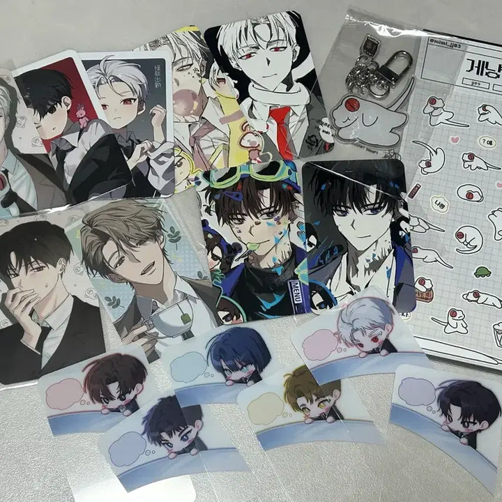 [SOLD OUT] 괴담출근 포카,키링,스티커 일괄 원가이하양도