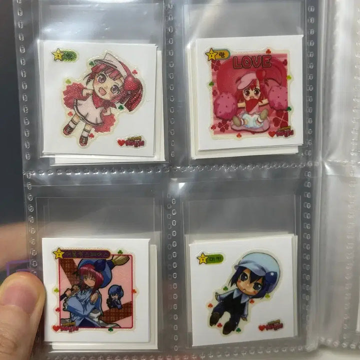 [BUNJANG] Character Chage Ttibuseel 46-Piece Sticker Set / 캐릭캐릭체인지 띠부씰 46종 ( 고전문구 )